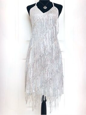 STUDIO 54 ~ Women’s backless silver sequined fully lined stunning dress size XL